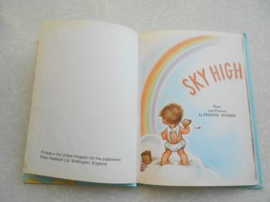 SKY HIGH. A BIG TIME WONDER BOOK. READ WITH ME